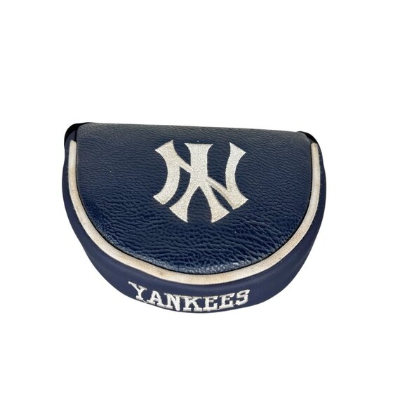 New York Yankees Genuine Merchandise Team Golf Club Mallet Putter Head Cover - Picture 1 of 9